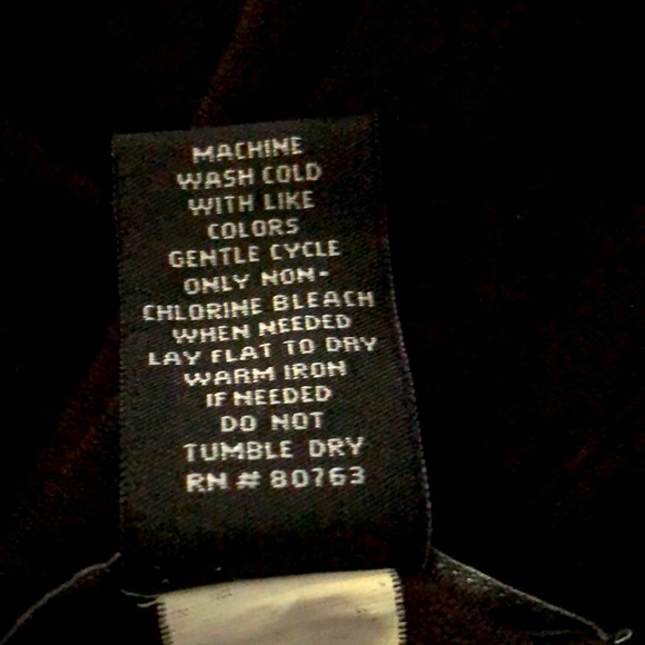 Body by Victoria Peplum Blouse - Picture 7 of 7